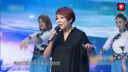 衡越一首《活出個(gè)樣來給自己看》唱得激勵(lì)人心, 豪邁動(dòng)聽