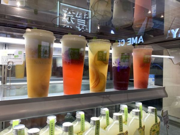 饮用奈雪柠檬茶的热量计算以及健康状况