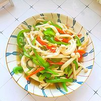 冬日必备菜品#简单快手素炒蟹黄菇