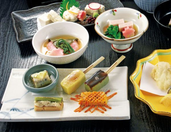 生麩の会席料理