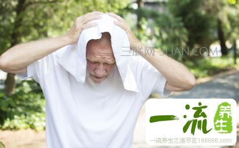 老人晨练的8个注意事项