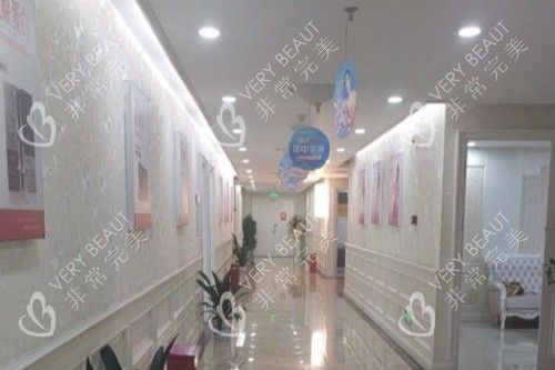 长沙华韩整形走廊