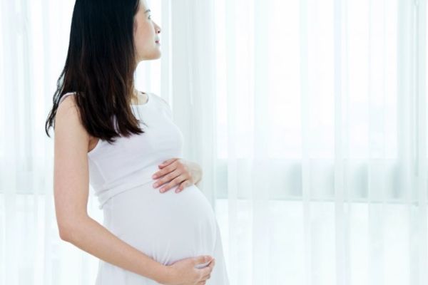 懷孕胖腰是生女兒嗎 懷孕腰會變粗是女兒嗎 懷孕后腰胖臀大是女寶嗎