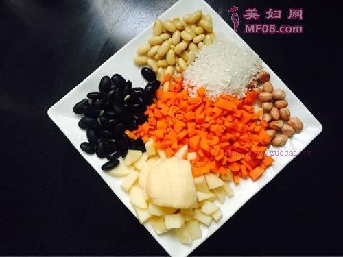 豆浆果蔬汁的做法