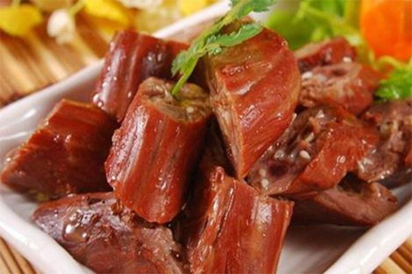 鸭哥麻辣鸭脖加盟