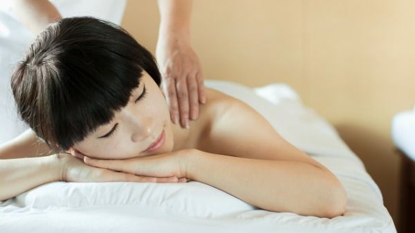 想知道怎樣按摩可以減肚子？