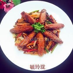 干锅鸭翅的做法[图]