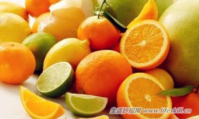 柑橘類水果雖有營養(yǎng)，但吃多了問題可不少！