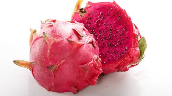 火龙果立大功？医生坦言：常吃火龙果，或对这5种慢性病有好处