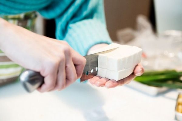 豆腐減肥法 生理期吃豆腐助瘦身營養(yǎng)師推薦食譜打造健康纖體