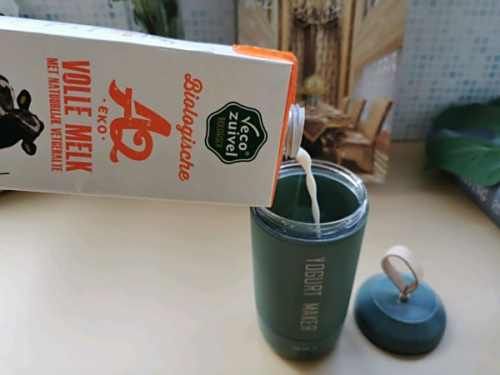 低脂清新蜜瓜酸奶做起来