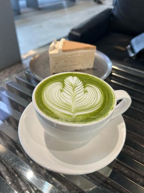 日本即饮抹茶拿铁的独特魅力，美味与健康并重
