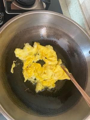宝宝蛋炒饭的做法 步骤2