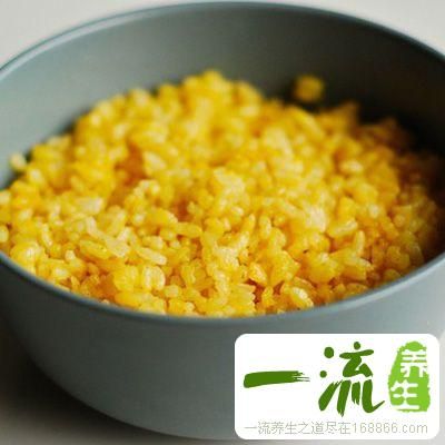 炒飯的做法大全 最傳統(tǒng)的雞蛋炒飯教大家