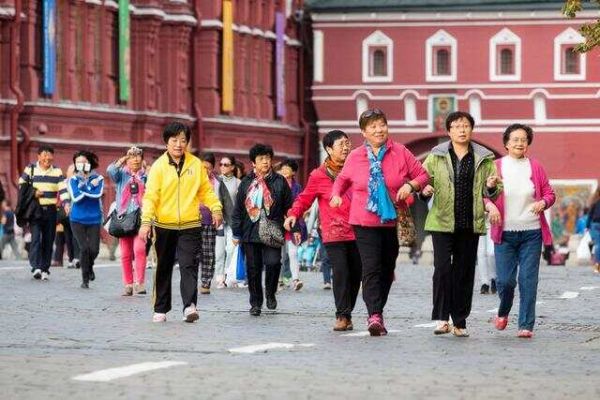 有人说“坚持每天走路，血糖从13降到了正常”，有科学依据吗？