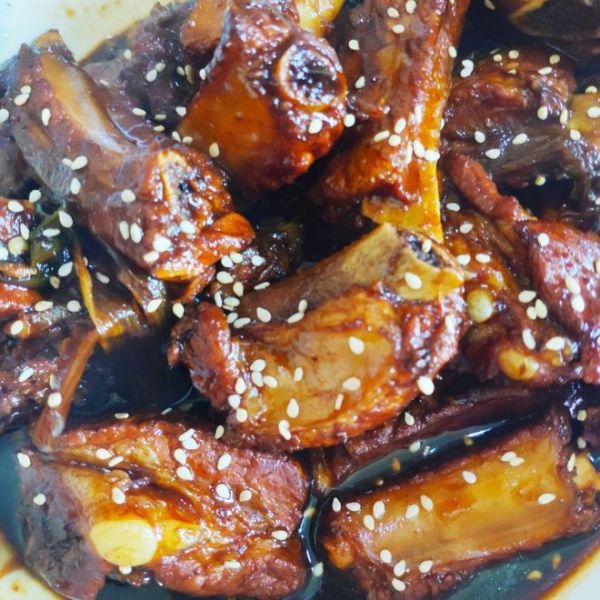 烧排骨（陈皮）的做法