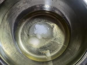 蛋白炖奶（消耗蛋白）的做法 步骤1