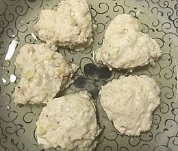 高蛋白健身菜譜：鮮蝦雞肉餅的做法