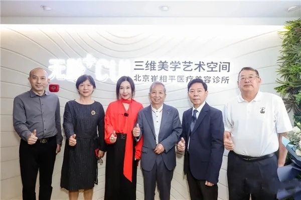 https://r.sinaimg.cn/large/article/aac1e658297e0e4fd0d5715a17e45c03