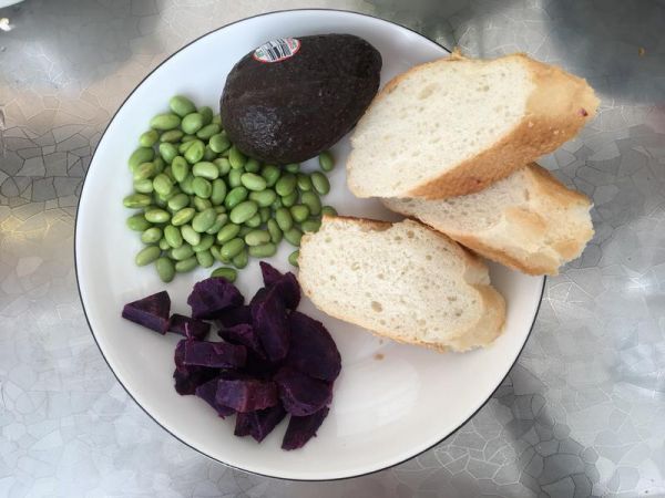 純奶手撕吐司的做法 步驟1