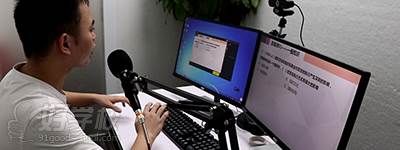 上課現(xiàn)場(chǎng)