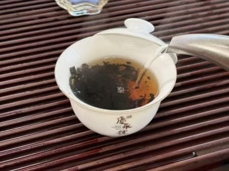 古樹普洱茶多少錢一斤？揭秘制作工藝與品質(zhì)影響