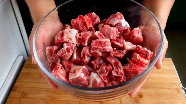 原來正宗的排骨是這樣做的，沒想到訣竅這么簡(jiǎn)單，太香了