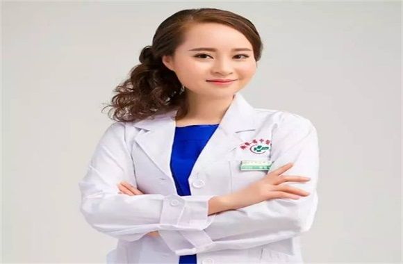 5式普拉提瘦身動(dòng)作 有效燃脂快速減肥(圖3)