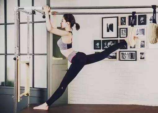 普拉提6個(gè)經(jīng)典動(dòng)作，幫助你燃燒脂肪!