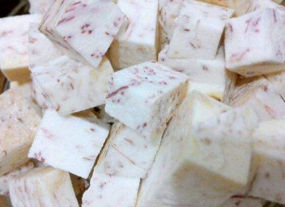 紅豆芋頭糖水氣血雙補(bǔ),4步就能做好,美容養(yǎng)顏想減肥女性多喝!