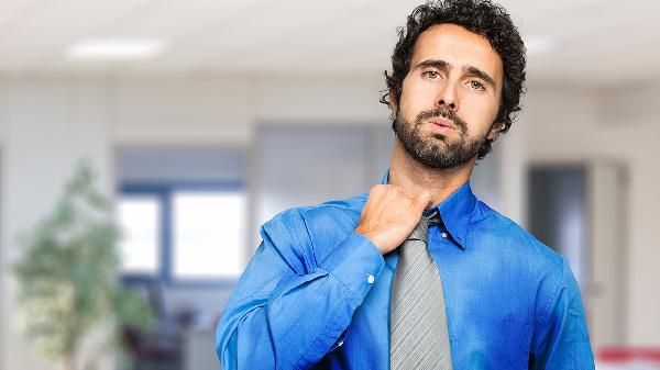 夏天出汗多,是体虚还是在排毒?这5种汗意味着什么