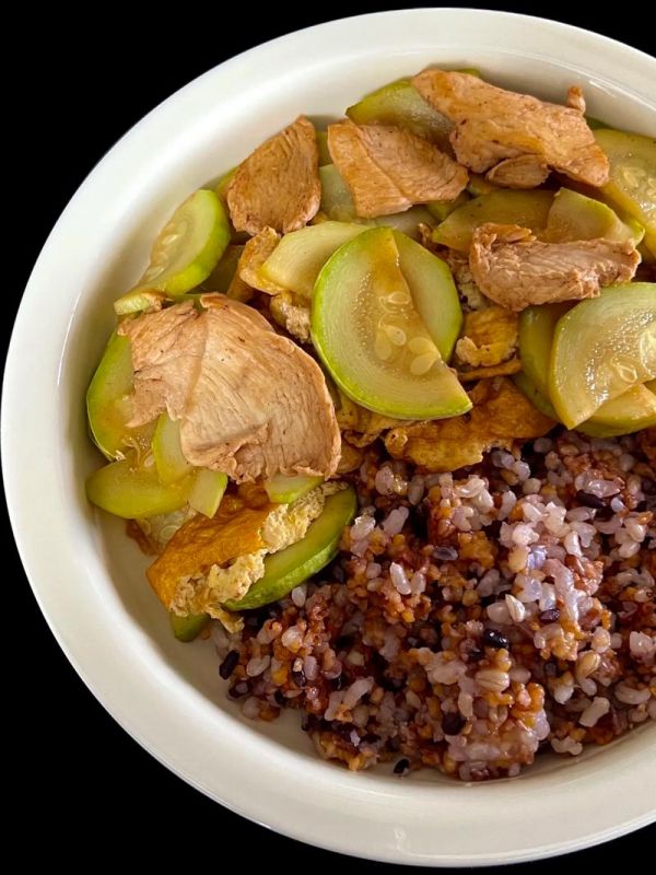 吃米饭配什么菜减肥