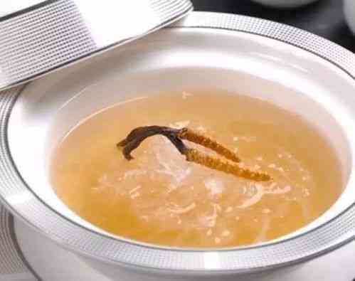 高粱米燕窩粥完整做法指南：從選材到調(diào)味，打造美味養(yǎng)生的細膩口感