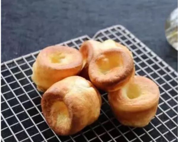 老媽糕點(diǎn)新做法，不用發(fā)酵，不用揉面，簡(jiǎn)單攪一攪，孩子們搶著吃