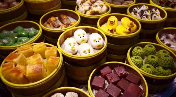 簡單的4步，教你做口味好顏值高的綠豆糕，變身“糕點大師”！