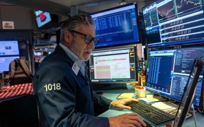 AI ??? ? 3??? ?? ??…??? 1.21%↓ [???? ???]