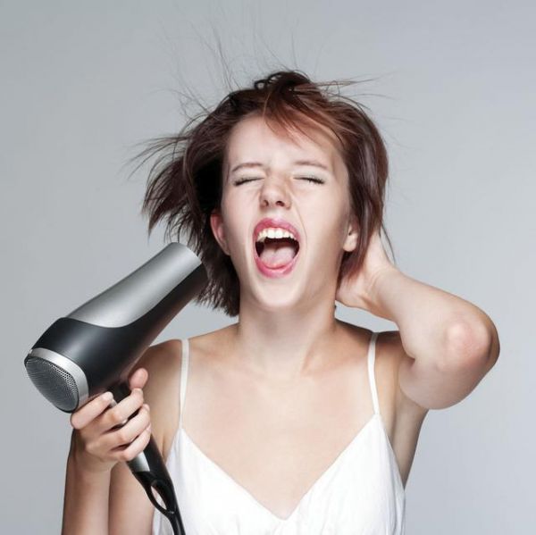 女人懷孕后, 要遠(yuǎn)離這三類電器, 能不用就別用!