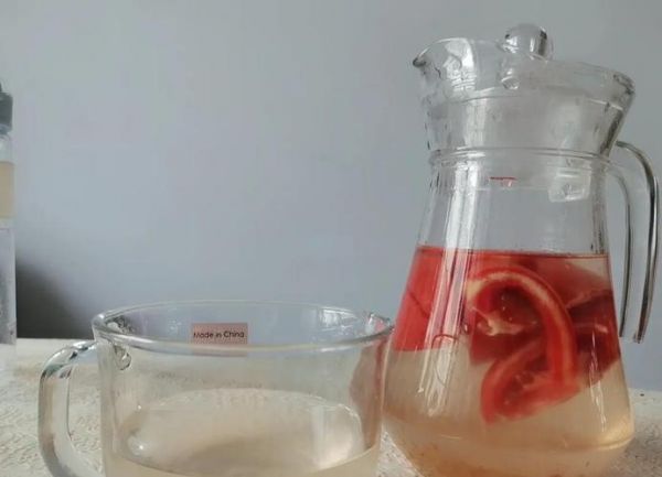 西紅柿和蜂蜜怎么搭配淡斑最好