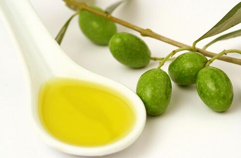 橄欖油的功效與作用及食用方法,橄欖油的美容方法