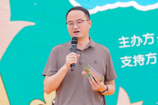 南山區(qū)醫(yī)療集團總部周健偉主任