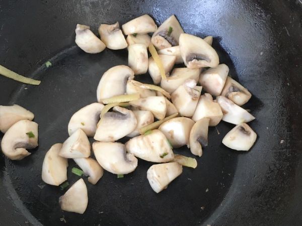 純奶手撕吐司的做法 步驟1