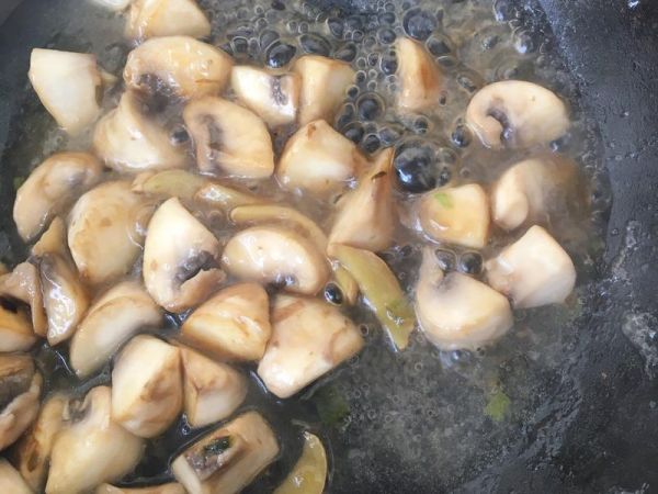 純奶手撕吐司的做法 步驟1