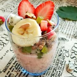鮮果燕麥酸奶杯的做法[圖]