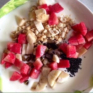 自制水果炒酸奶的做法 步驟4