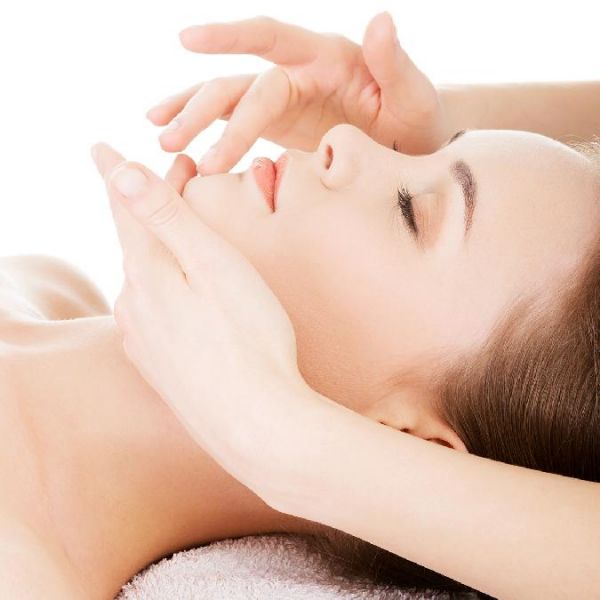 冬天如何保養(yǎng)皮膚 四個美容常識呵護每一寸肌膚