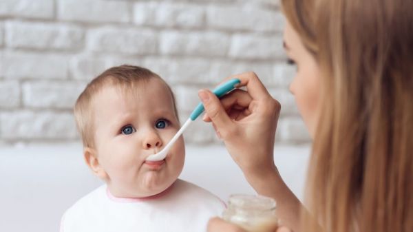 嬰兒如何添輔食