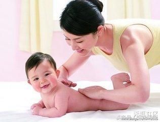 醫(yī)院一定沒(méi)告訴你為什么每天都要給新生兒做撫觸！附全套撫觸手法