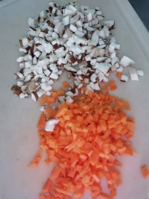 營養(yǎng)蛋炒飯的做法 步驟1