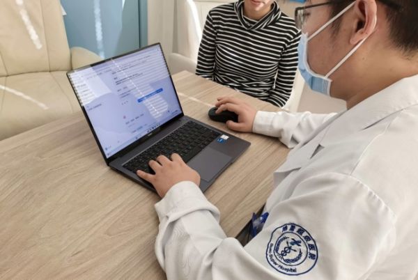 打造臨床決策的“第二大腦”！北電數(shù)智與中日友好醫(yī)院聯(lián)合推出智能體助手“櫻智醫(yī)助”