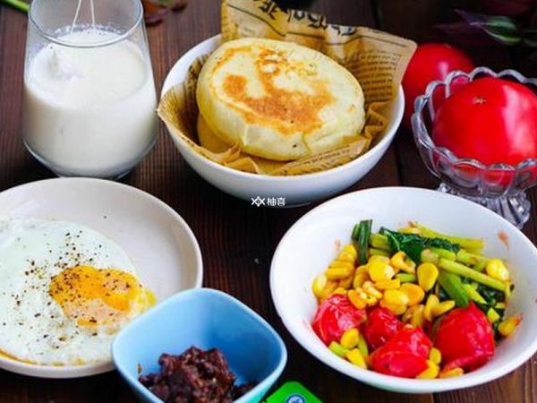 10-17岁的孩子长高需要保证一日三餐的营养均衡